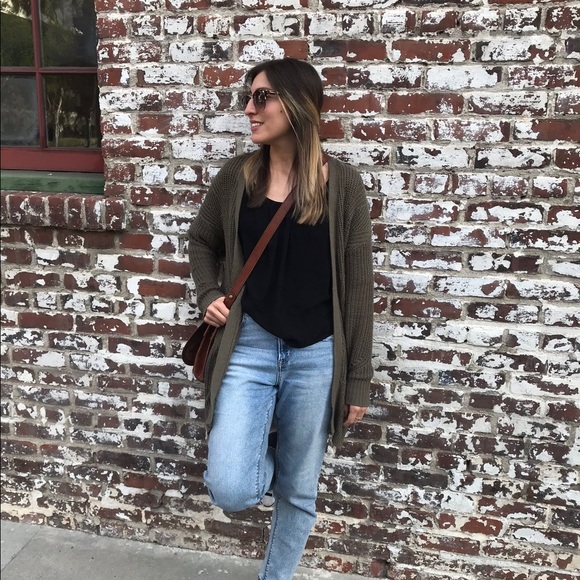 Meet your Posher, Sessaley - Picture 1 of 1